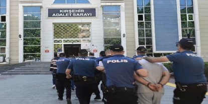 Kırşehir’de 10 milyon liralık iş yeri hırsızlığında 5 şüpheli tutuklandı
