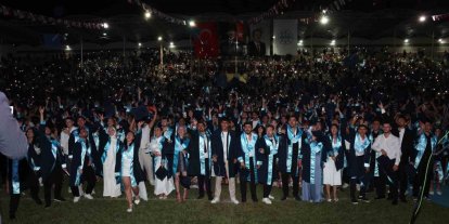ALKÜ mezuniyet töreni coşkuyla yapıldı