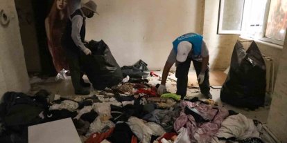 Diyarbakır’da bir evden 3 kamyon çöp çıkartıldı