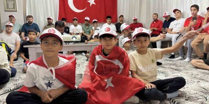 Sabah namazında buluştular, Dünya Kupası heyecanını camide yaşadılar