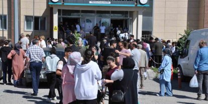 Kars’ta YKS heyecanı: Binlerce aday üniversite hayali için sınav merkezlerine akın etti