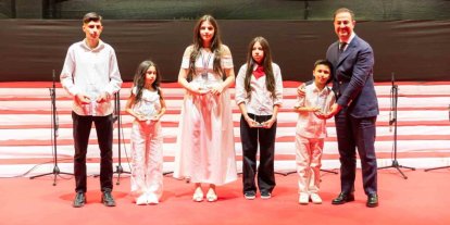 Erdem Koleji’nde mezuniyet heyecanı