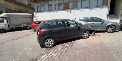 Kağıthane’de yokuştan kayan araç kaza yaptı: 4 araçta maddi hasar oluştu