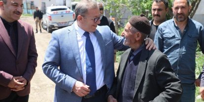 Kars Valisi Ziya Polat, vatandaşların talep ve sorunlarını dinledi
