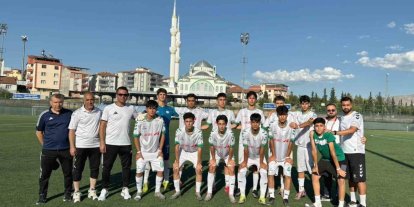 Diyarbakır DSi Spor U15 takımı Türkiye’nin en iyi 4 takımı arasında