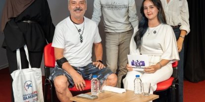 Oyuncu Necmi Yapıcı: "Herkes oyuncu oluyor ama komedyen olamıyor, dram komediden daha kolay"