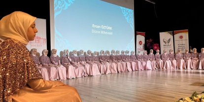 Hafız oldular belgelerini aldılar