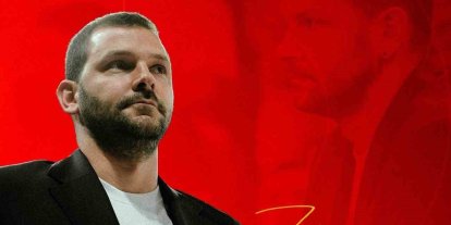 Galatasaray’da sportif direktör Vladimir Micov ile yollar ayrıldı