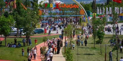 İzmit Millet Bahçesi, yeni yüzüyle kültür, sanat ve eğlencenin kalbi haline geldi