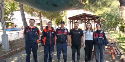 Dağ yolunda kaybolan genç çift sağ olarak bulundu