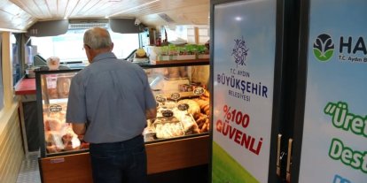 Aydın Büyükşehir Belediyesi’nin mobil hizmetleri Yenipazar’da yoğun ilgi gördü