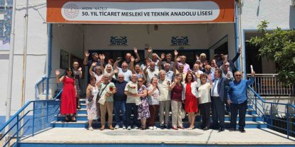 İlk mezunlar yarım asır sonra buluştu