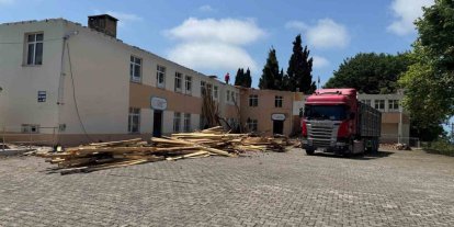 Büyük Tekke halkı yeni okul için çağrıda bulundular
