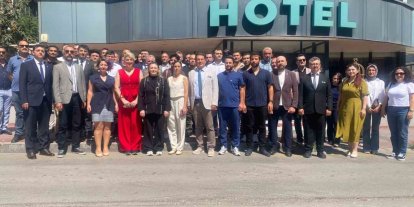 Veteriner Hekim-Sen Genel Başkanı Mutluer: "İnsan ve hayvan sağlığını korumak istiyorsanız yeterli sayıda veteriner hekime sahip olmalısınız"