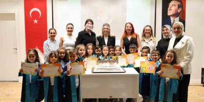 Merkezefendi’de kreş öğrencilerinin mezuniyet sevinci