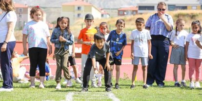 Erzincan’da bin öğrenci geleneksel oyunlar şenliğinde buluştu