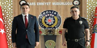 Vali Yardımcısı Güzel’den Kars Emniyet Müdürü Tombul’a Veda Ziyareti