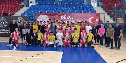 Gençler B futsal mahalli müsabakaları sona erdi
