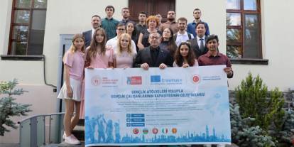 Kars'ta Avrupa Birliği Gençlik Projesi Buluşması