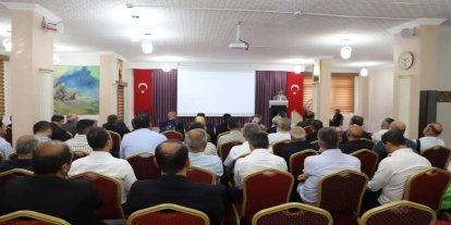 Bayburt’ta sene sonu müdürler kurulu toplantısı yapıldı