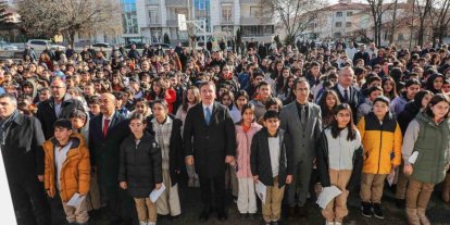 Vali Aydoğdu’ndan öğrencilere karne ve yaz tatili mesajı