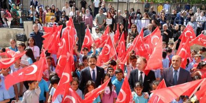 Kırşehir’de 40 bin 376 öğrenci karne heyecanı yaşadı