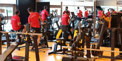 Türkiye’nin engelleri aşan milli gururu, Spor A.Ş. Tesisleri’nde kamp yaptı