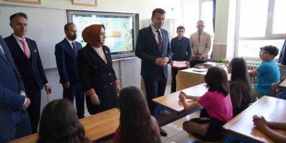 Niğde’de 67 bin 811 öğrenci karne heyecanı yaşadı