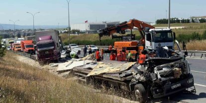 Büyükçekmece’de 4 aracın karıştığı zincirleme kaza: 1 yaralı