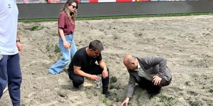 Samsun 19 Mayıs Stadı’nın zemini yeni sezona hazırlanıyor