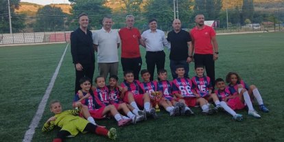 Bilecik U11 Gençler Ligi şampiyonu 4 Eylülspor oldu
