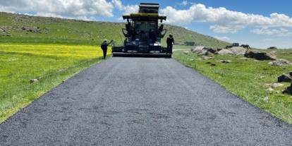 Melikköy Köy Yolu’nda 6,1 Kilometrelik Sıcak Asfalt Çalışması Başladı