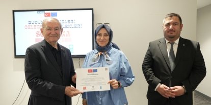 Geleceğin dijital tasarımcıları uluslararası sertifikalarına kavuştu