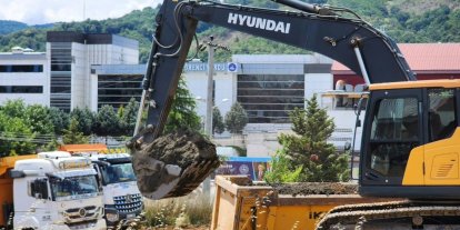 Gölcük’te dev spor kompleksinin hafriyat çalışmaları başladı
