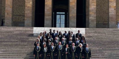 Uyuşmazlık Mahkemesi Başkanı Güleç, Anıtkabir’i ziyaret etti