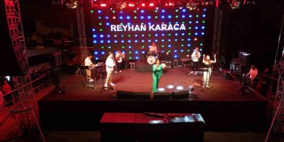 48. Geleneksel Honaz Kiraz Festivali’nde Reyhan Karaca Rüzgarı
