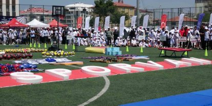 Van’da GSB Spor Okulları ve Engelsiz Spor Okulları kapılarını açtı