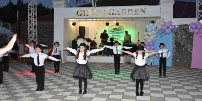 Miniklerden muhteşem gösteri