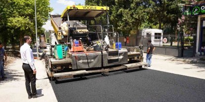 Kahta’da yol ve asfalt seferberliği sürüyor