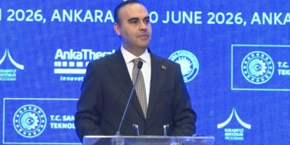 Bakan Kacır: "Son 1 yılda sağlık endüstrisinde yatırıma teşvik belgesi düzenleyerek 70 milyar lira yatırımı harekete geçirdik"