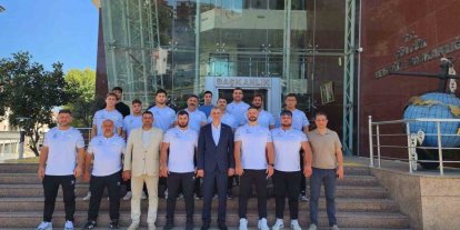 Gölcük’ün pehlivanları Kırkpınar yolcusu