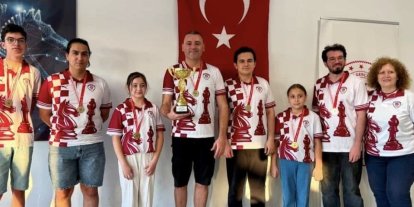 Yunusemre Belediyespor satrançta Manisa şampiyonu