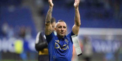 Santi Cazorla, futbolu bıraktığını açıkladı