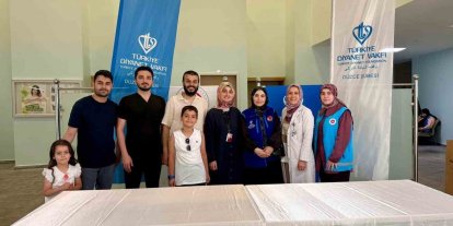 Hastane personeline aşure ikramı