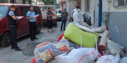 Yıldırım’da çöp ev temizlendi, 5 ton çöp çıktı