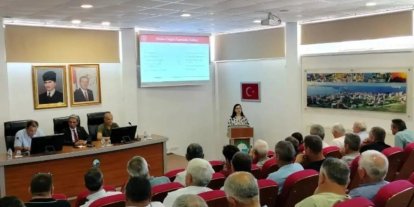 Sinop’ta muhtarlara sosyal hizmetler ve ŞÖNİM bilgilendirmesi
