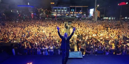 Ferhat Göçer Erzincan’ı coşturdu