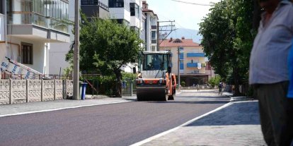 Bolu Belediyesi 2 sokakta üstyapı çalışmalarını tamamladı: Yollar trafiğe açıldı