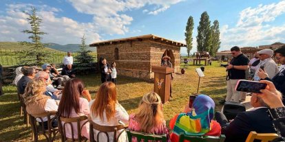 "Yeniden Galıf" projesi sanatseverlerle buluştu