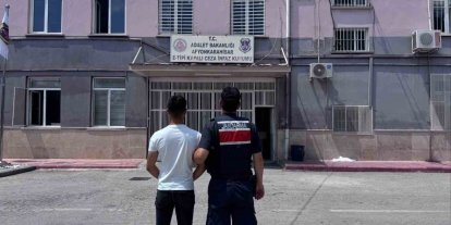 Jandarma çeşitli suçlardan aranan 46 kişi yakalandı